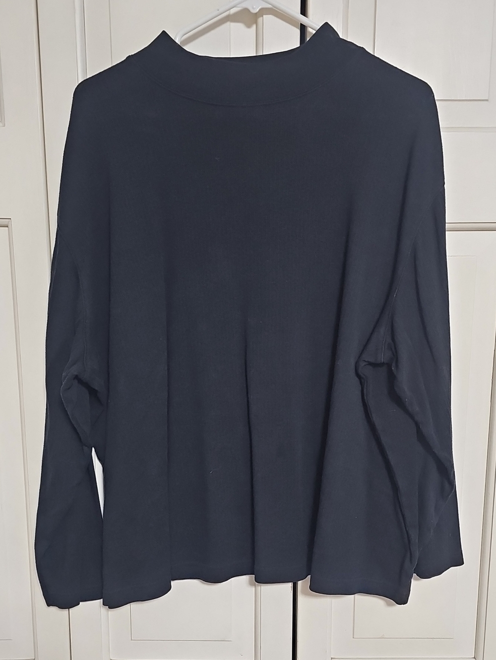 Women's Black Mock Neck Long Sleeve T-shirt